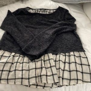 Women’s boutique medium one piece sweater